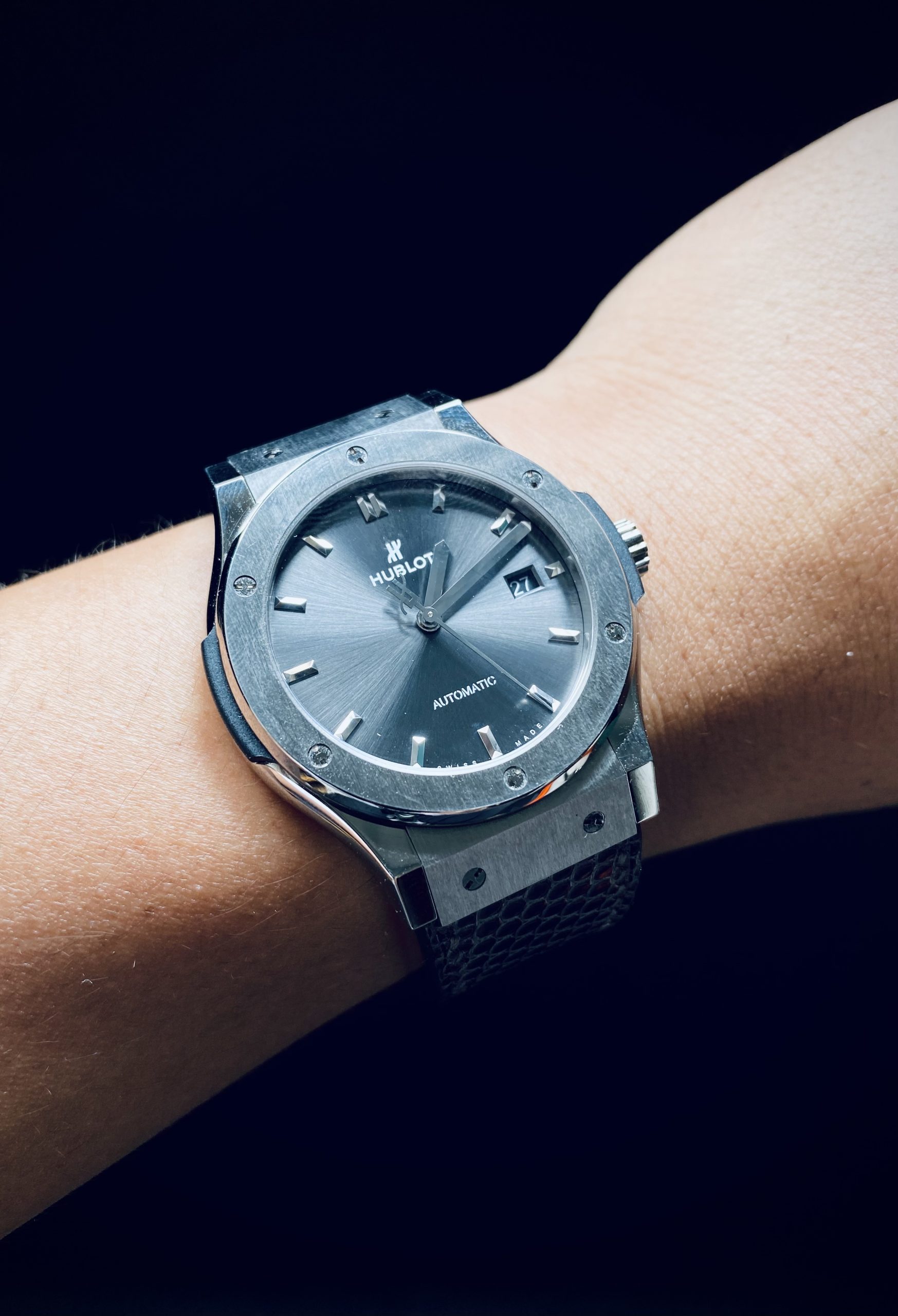 956F5DCA-402B-43AC-8F39-31C07FC2F6C6