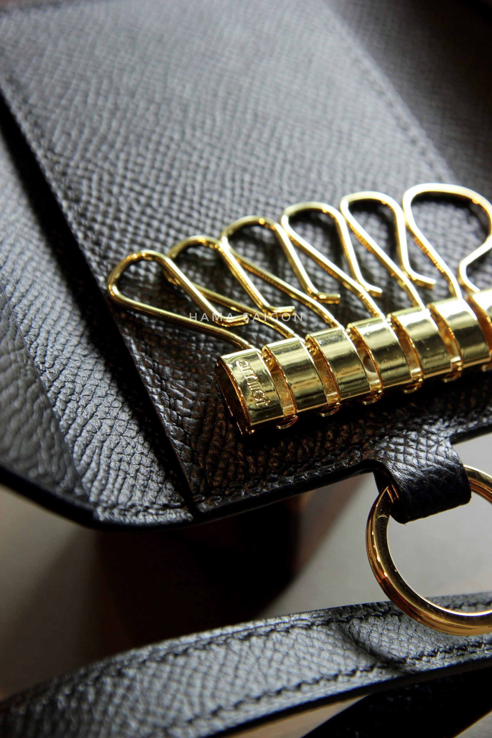 C77DD827-BE89-4A8E-9FDB-074D56B13F90