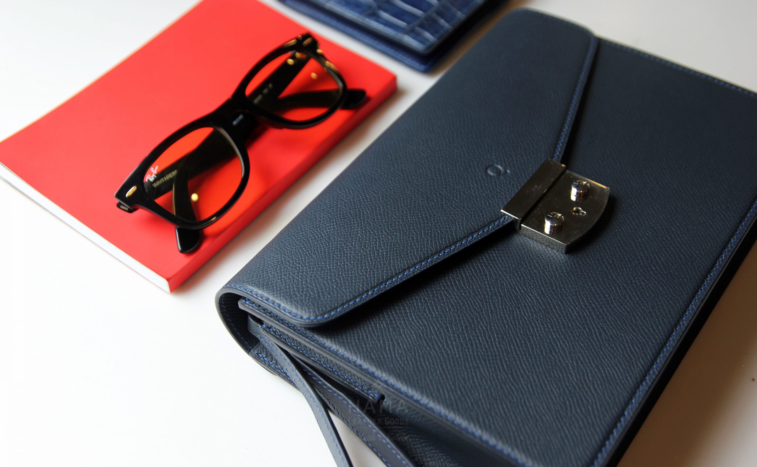 05EC09A2-7643-4182-BE1F-B92C0E43703A