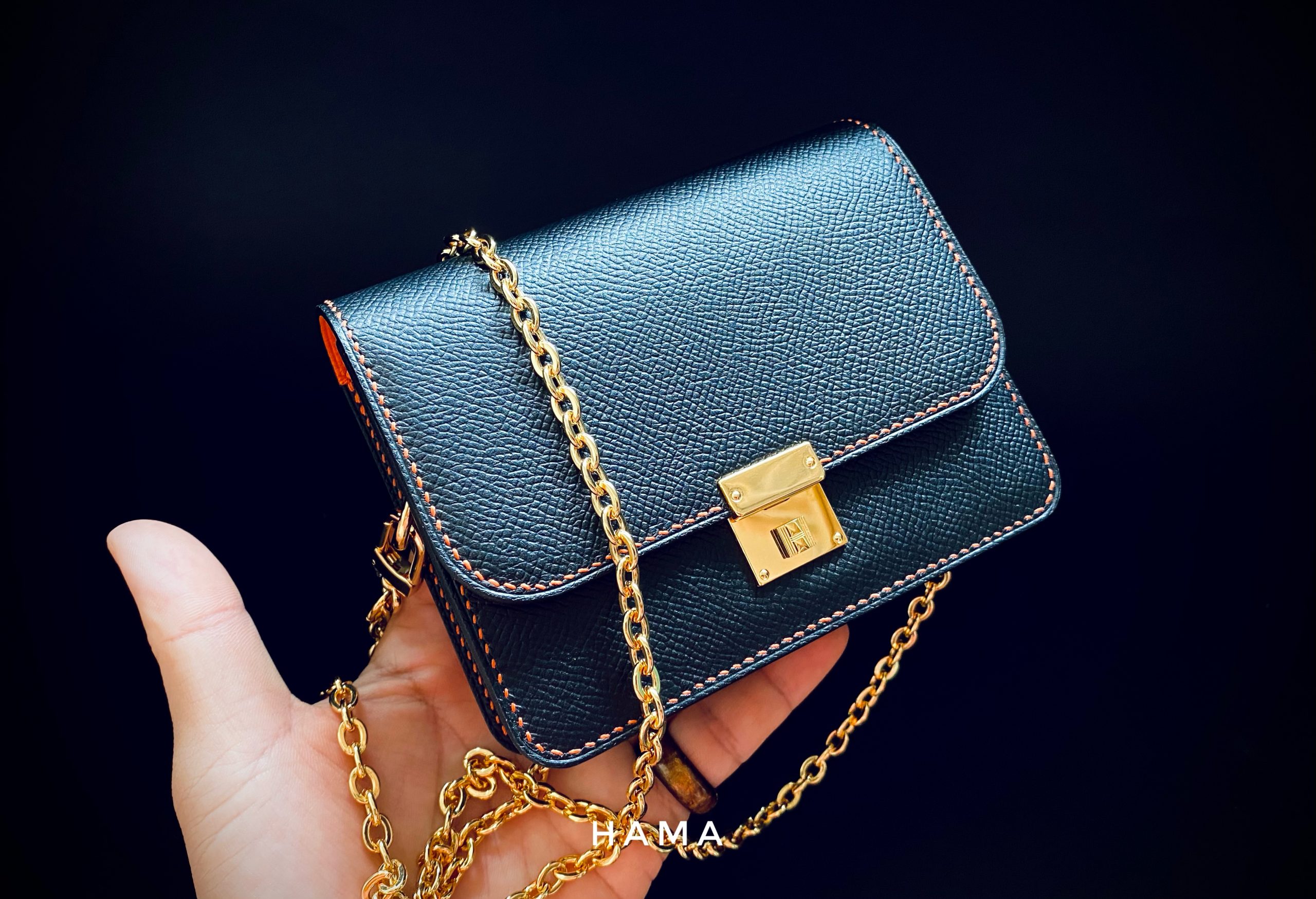 306CC7BF-2CBD-4ECB-8871-0BC318C1A303