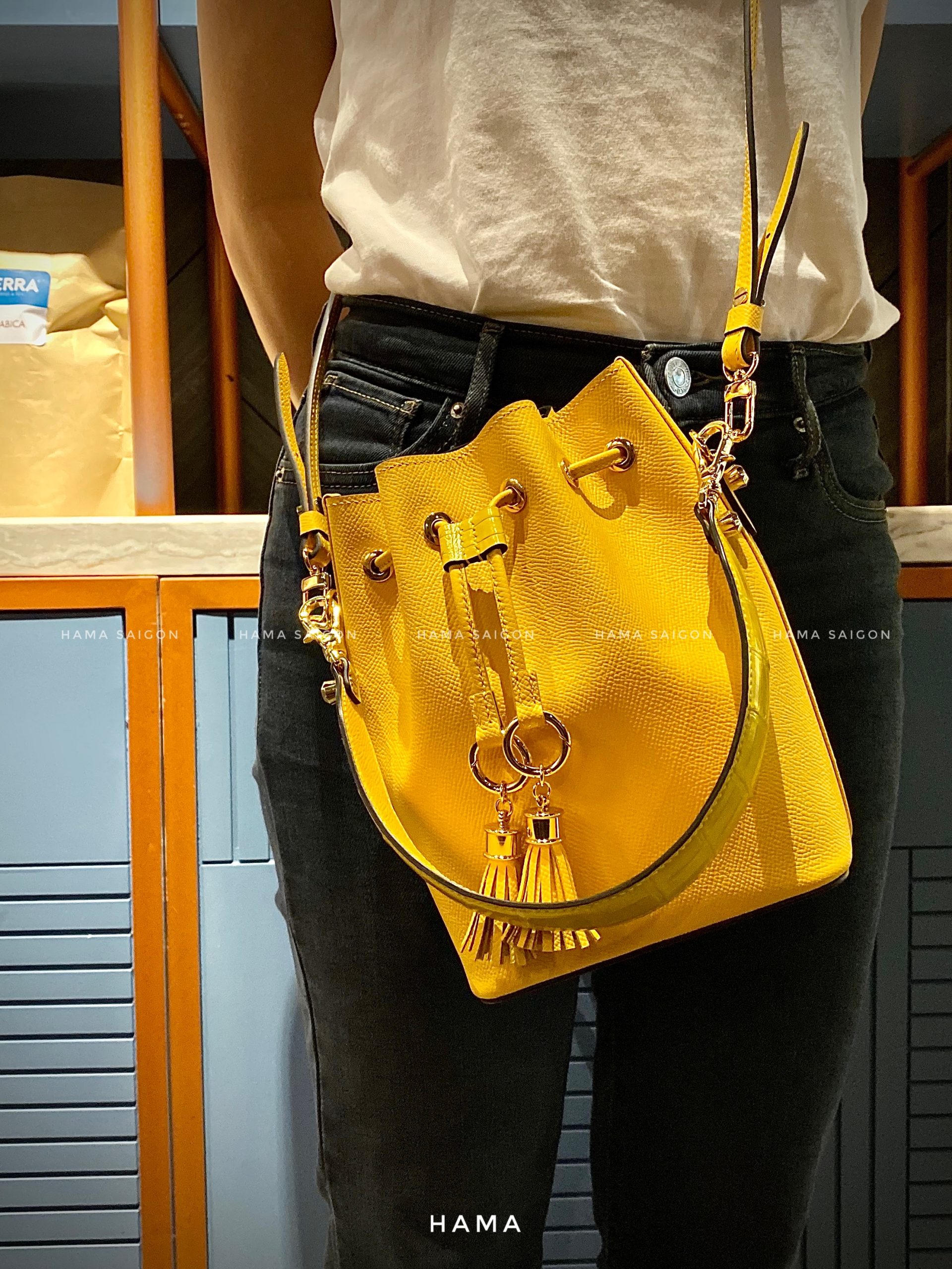 734C0660-0C66-4C9E-8073-AB093057BEE4