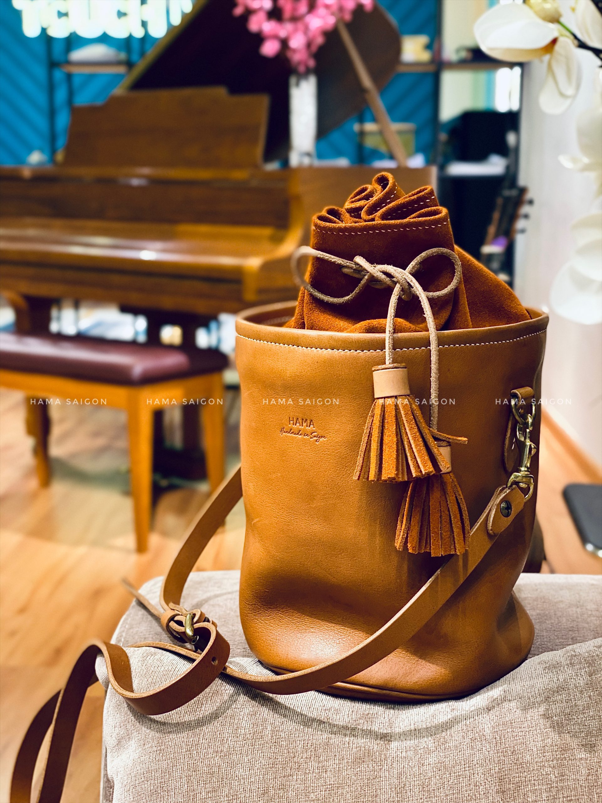 E51375C5-56F2-4505-9E90-7CB8A8AD5D4D