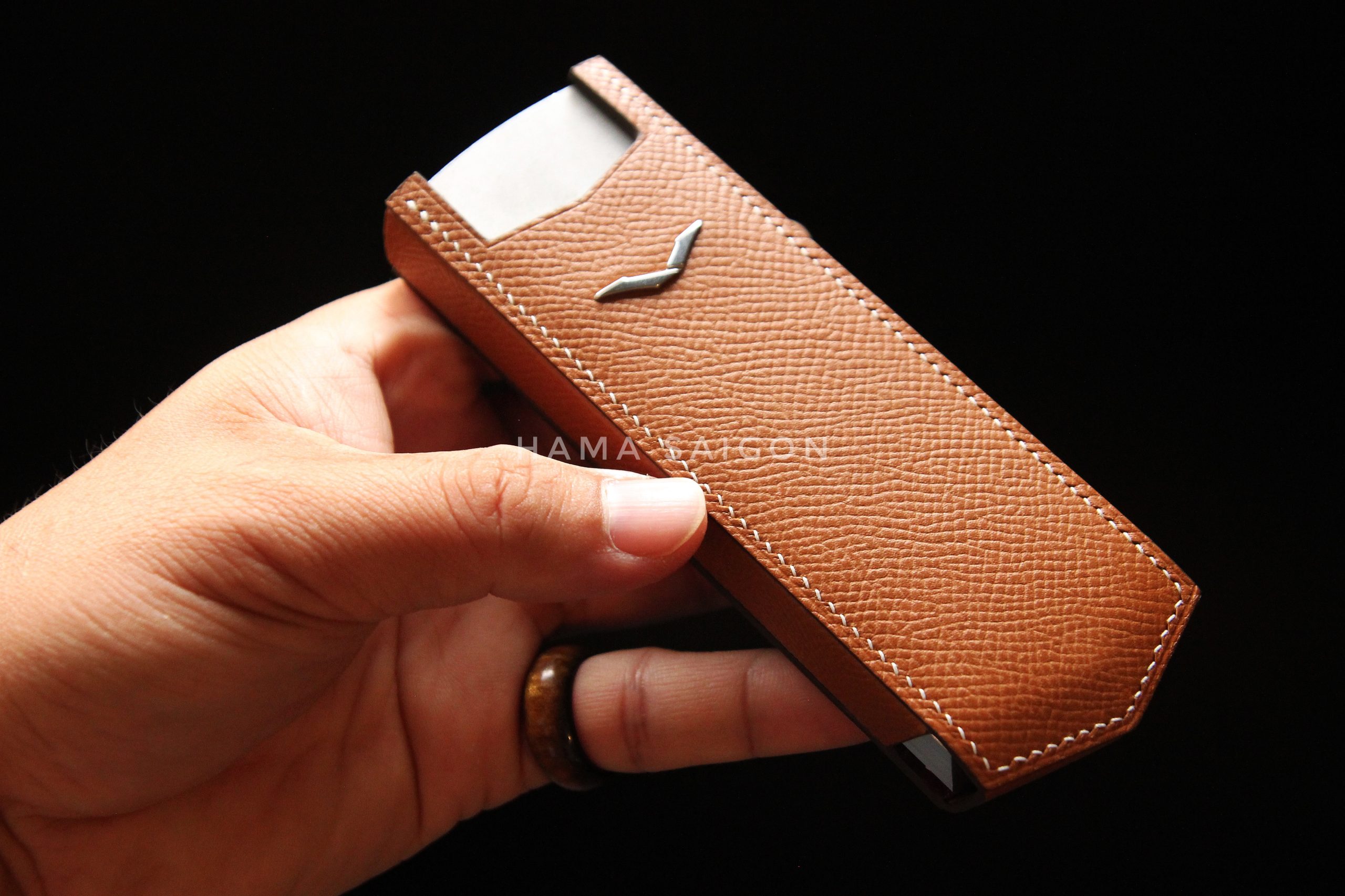 BC41FE18-0BF9-4316-A414-DAE8F09E8AAB