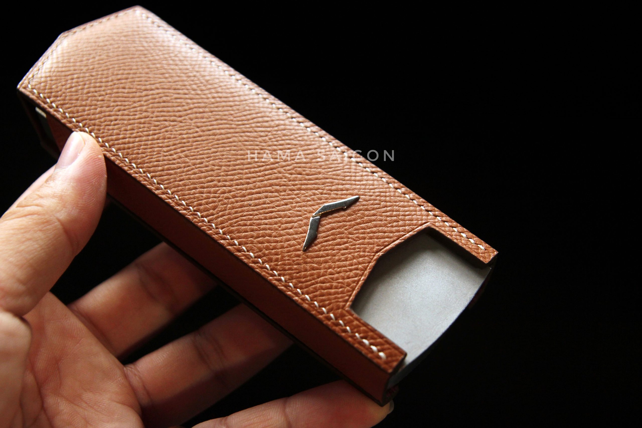 E2E824F5-A330-4A54-9C57-ABCBCF0FC97F