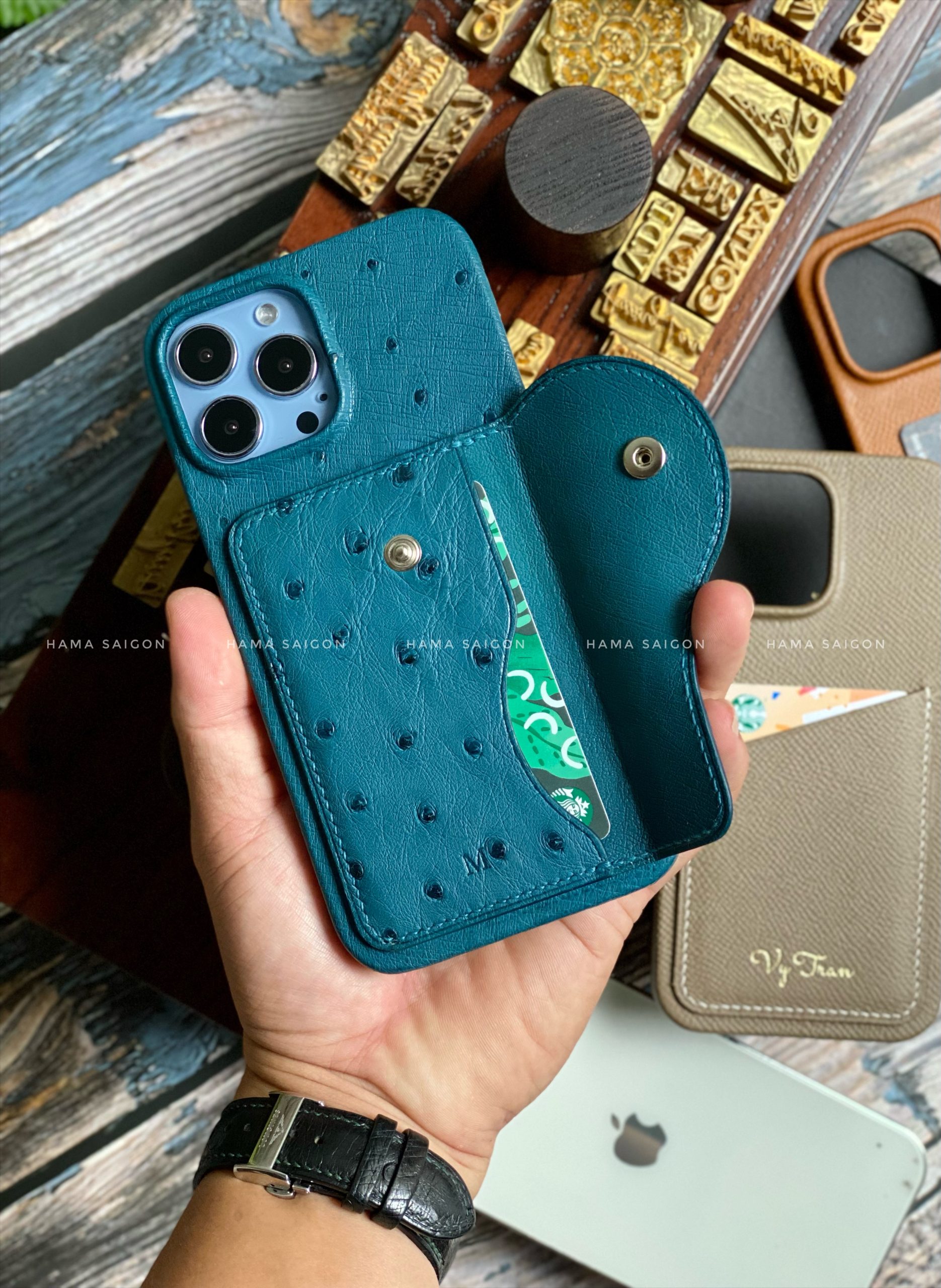 FC4BF212-50E1-4EEC-A51A-3C0ECB763385