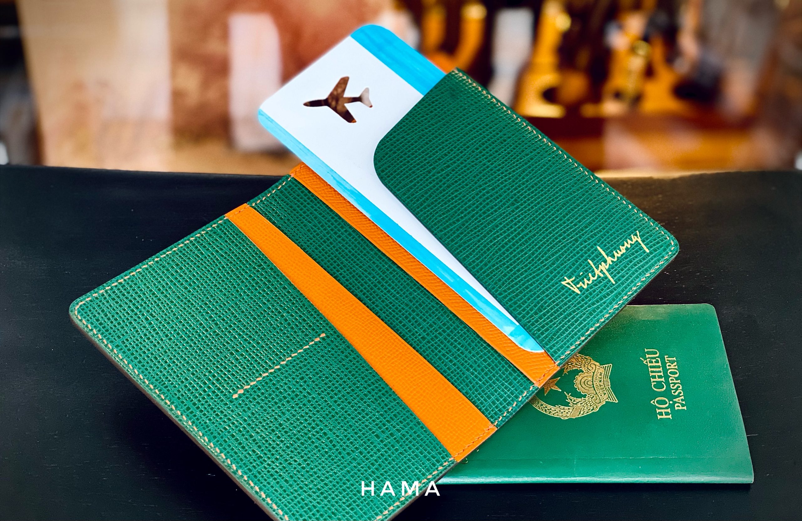 07B9615D-2278-4A27-94B3-E6F921F4A28A