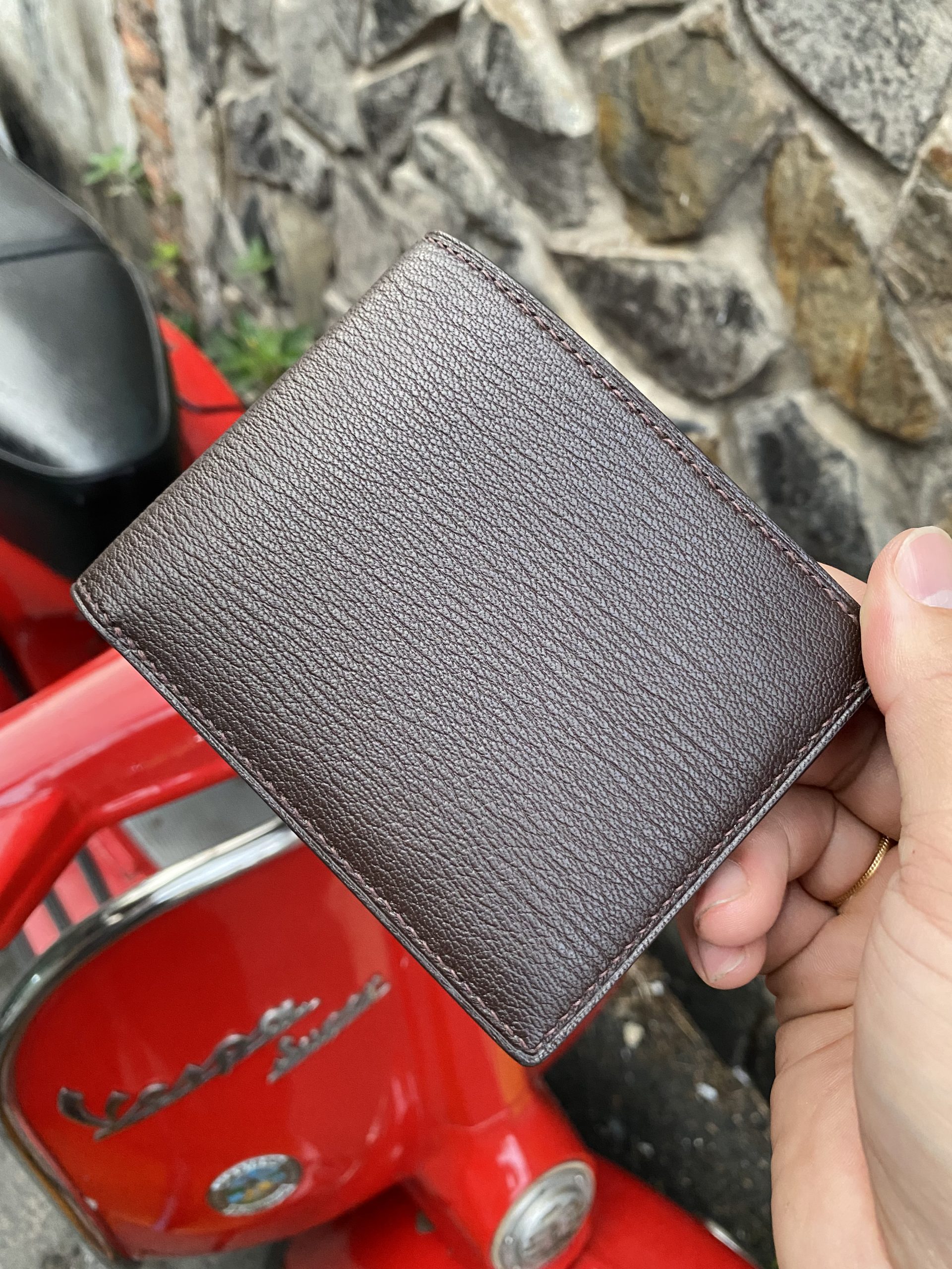 3E737DDC-BB03-459E-B9DC-77E892E14001