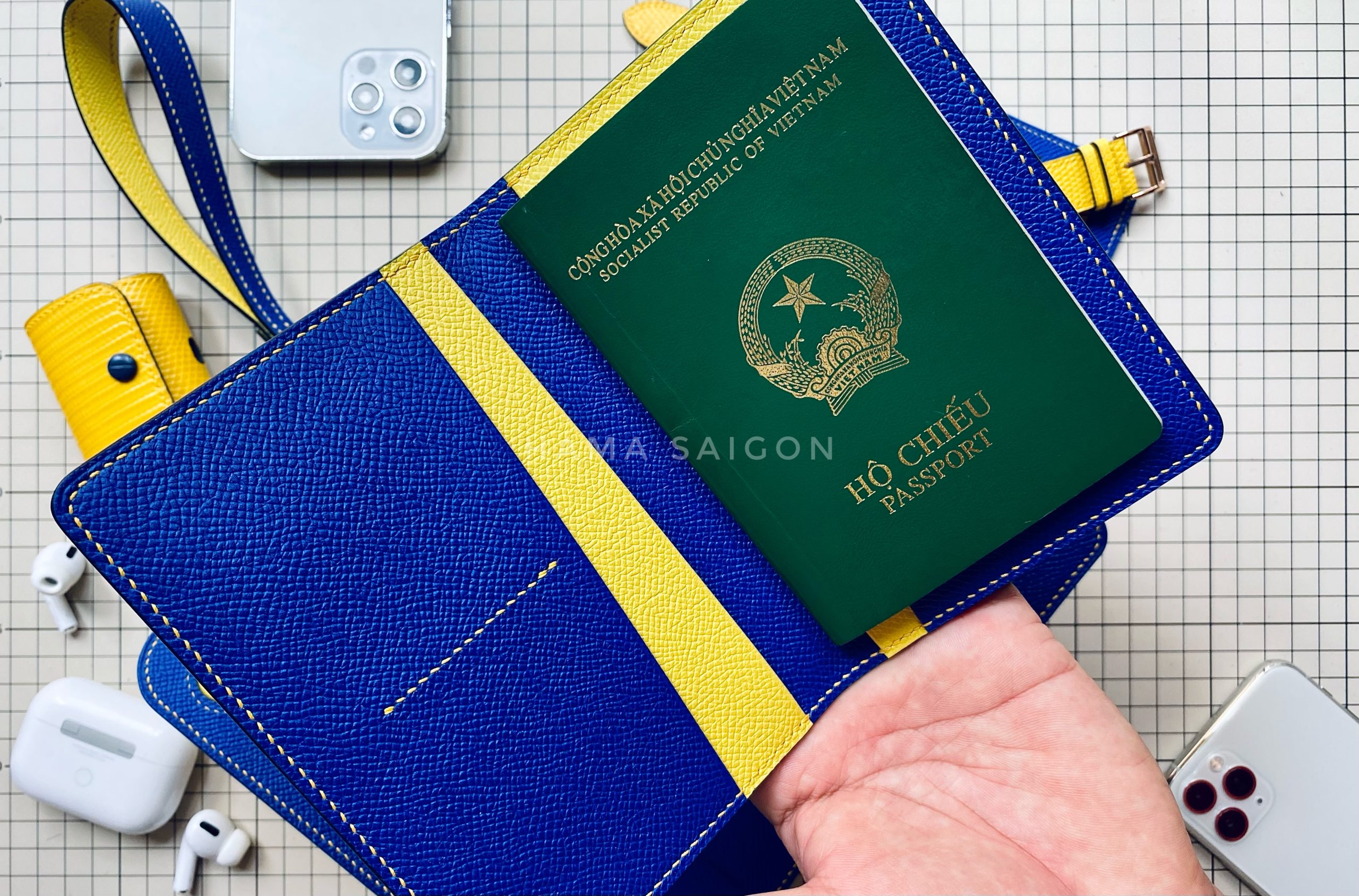 E6C893E4-59AF-4F8F-A152-039BC85F1C20