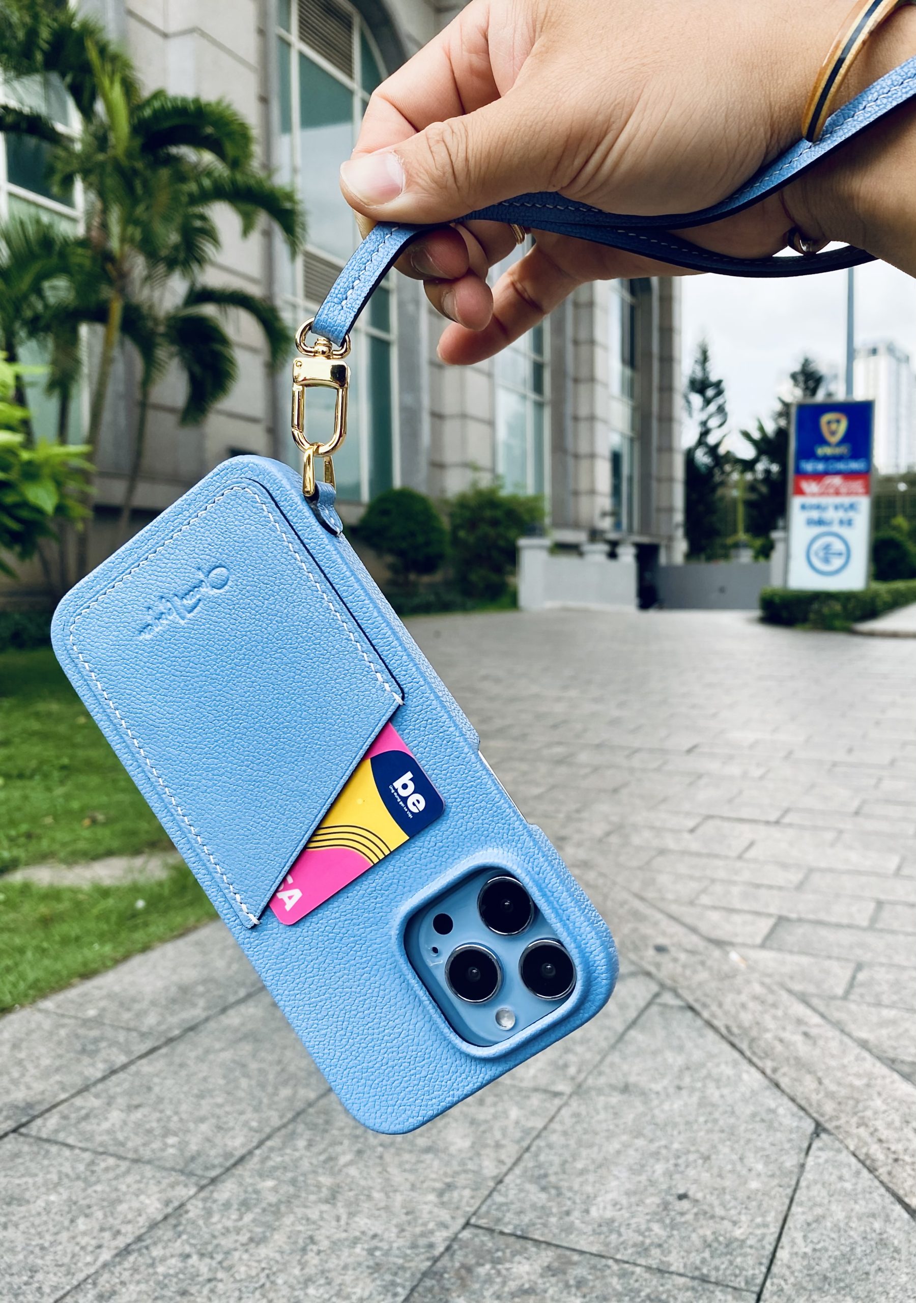 7229011C-1970-4075-8CC5-F3E61B9785C5