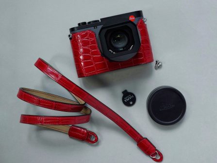 Leica Q3 •43 - case da cá sấu
